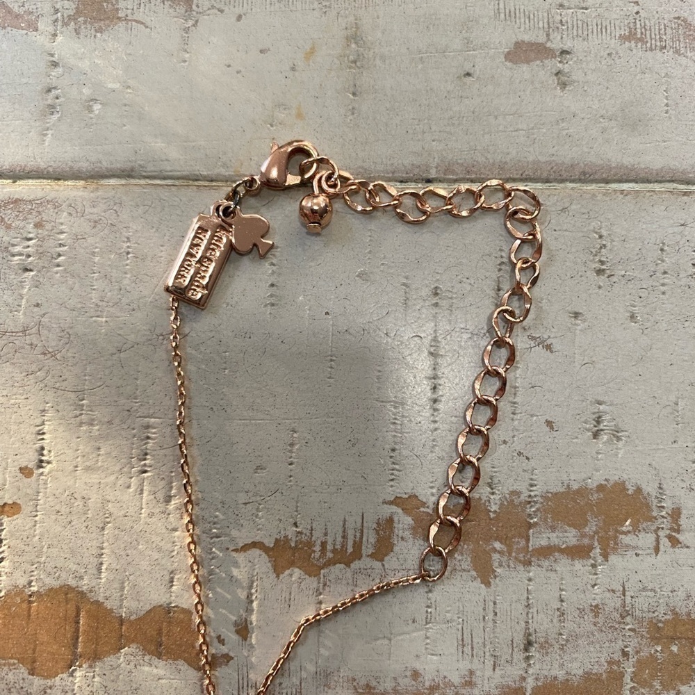 KATE SPADE Elegant Rose Gold Necklace with Crystal Accents - Picture 4 of 6